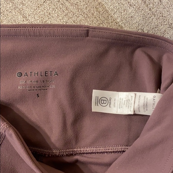 Athleta 7/8 Leggings - Picture 3 of 9